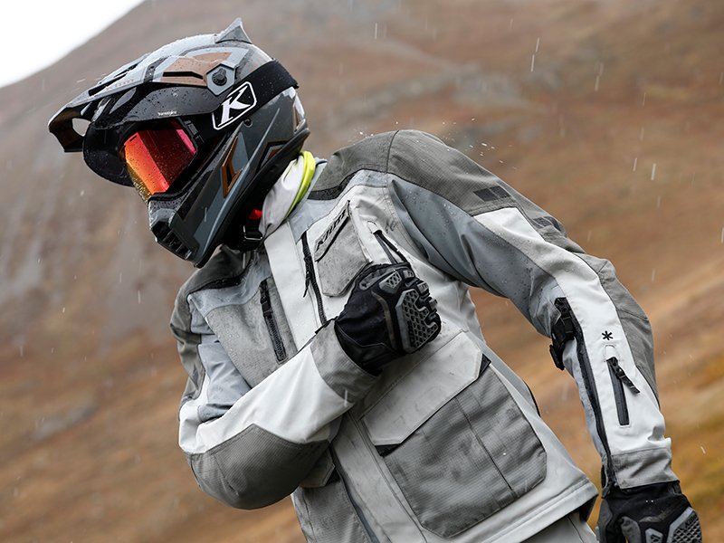 Klim Carlsbad review - lifestyle 3